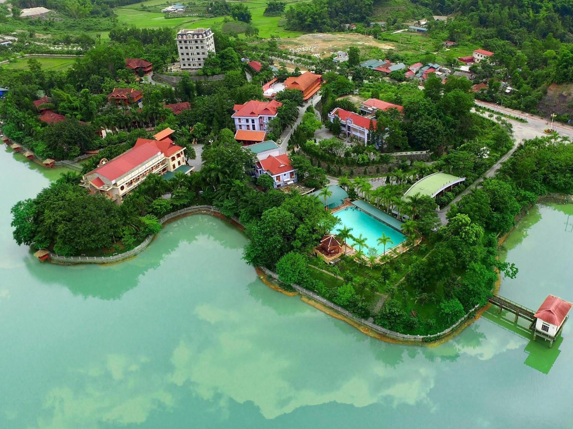 Him Lam Resort Dien Bien Phu Bagian luar foto